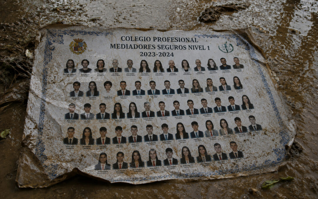 Recuperación de orlas para colegiados afectados por la DANA