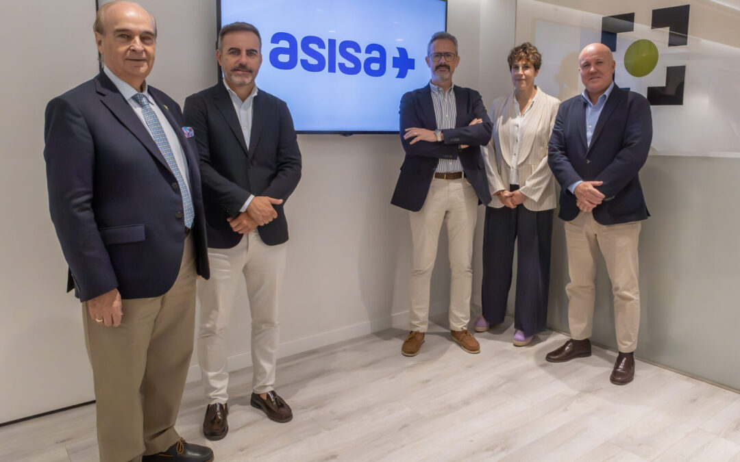 El Colegio de Seguros de Valencia acoge la renovación del protocolo con ASISA